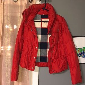 woman's Hollister down puffer coat